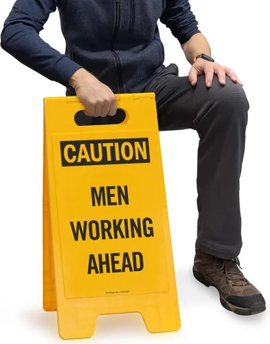 Vista 4 de SmartSign Letrero plegable de dos caras con texto en inglés "Caution - Men Working Ahead" de 25 x 12 pulgadas, plástico de polipropileno impreso