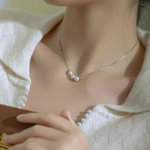 Vista 2 de Dainty Pearl Sterling Silver Choker Necklace for Women, Best Friend Necklace With 3 White Pearls, April Birthstone Necklace