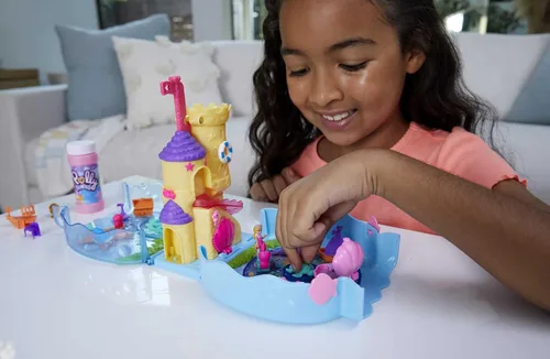 Vista 2 de Polly Pocket Acuario con tema submarino, 2 características de fabricación de burbujas, piscina, micro polly y muñeca de sirena, solución de burbujas