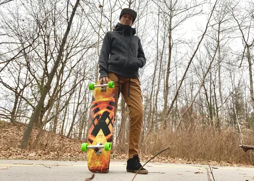 Vista 3 de Spark - Monopatín Longboard, impermeable, duradero, ligero, Cruiser, por Moonshine Manufacturing (solo cubierta)