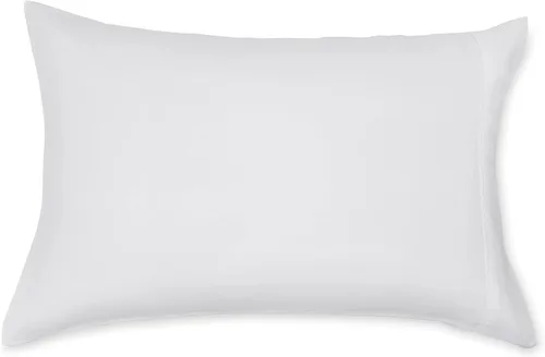 Vista 4 de Amazon Basics Juego de 2 Fundas de Almohada King - Microfibra Ligera, Súper Suave de Fácil Cuidado, Blanco Brillante, 40" L x 20" A, Almohadas No