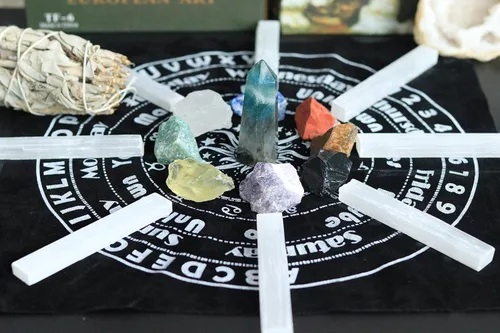 Vista 7 de XIANNVXI Cristal de selenita de 4 pulgadas, 6 varillas de selenita, cristales a granel para curación de Reiki, energía metafísica, protección