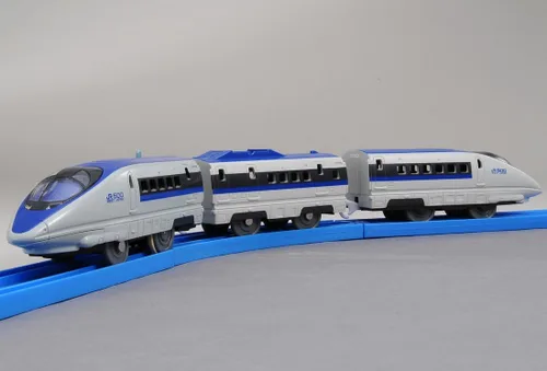 Vista 2 de TOMY Serie 500 Shinkansen con luz Plarail S-02
