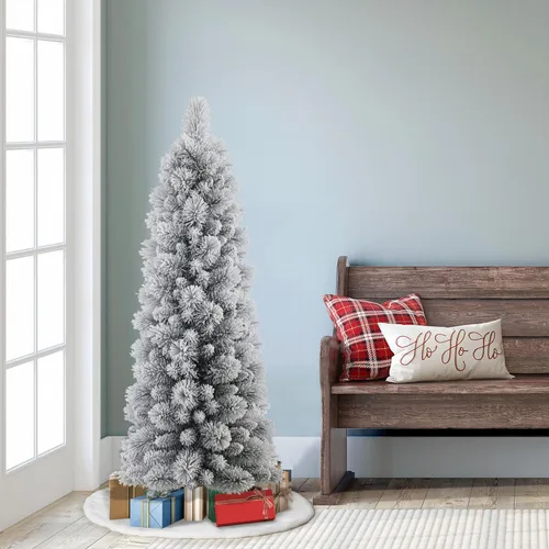 Vista 4 de Puleo International Árbol de Navidad artificial de lápiz flocado de 4.5 pies con soporte, verde, (TFP8305-45)