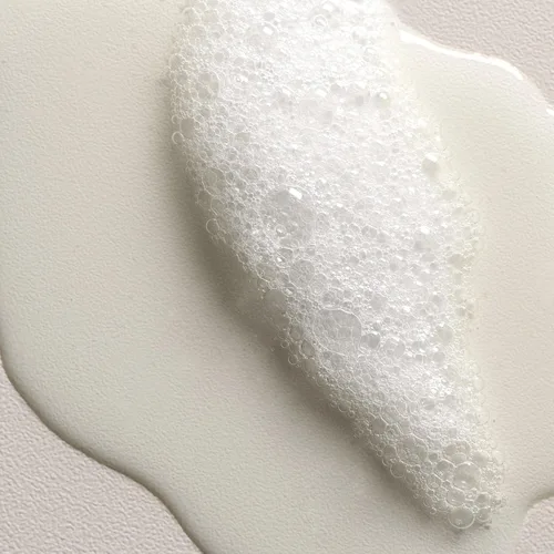 Vista 4 de Davines VOLU/Shampoo, Volumizing Cleanser for Fine or Limp Hair - Gentle Root Lifting Formula for Lasting Body & Lightness - Turnip Root Extract