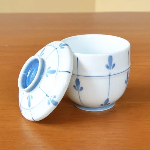Vista 4 de 有田焼やきもの市場 Chawanmushi - Juego de 2 vasos japoneses Chawan Mushi Arita Imari fabricados en Japón Mebae