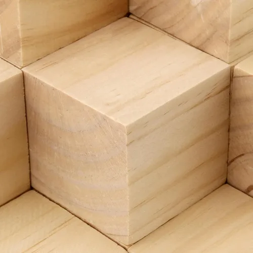 Vista 3 de PINGEUI 70 cubos de madera de 2 x 2 x 2 pulgadas, bloques de madera sin terminar, pequeños bloques cuadrados de madera maciza para proyectos