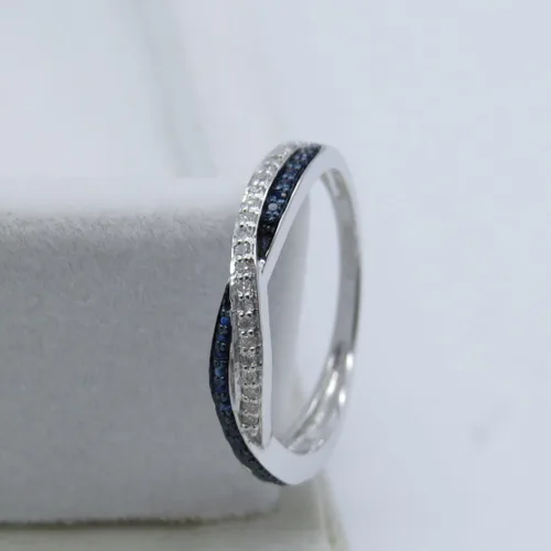 Vista 7 de Dazzlingrock Collection Anillo de compromiso redondo con zafiro azul y diamante blanco entrecruzado para mujer en oro macizo de 10 quilates