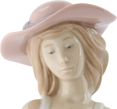 Vista 7 de NAO Suave brisa Figura de mujer de porcelana.