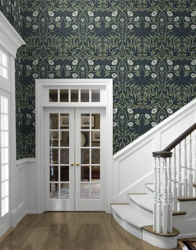 Vista 8 de NextWall Papel tapiz floral estarcido despegable y adhesivo (azul marino y salvia)