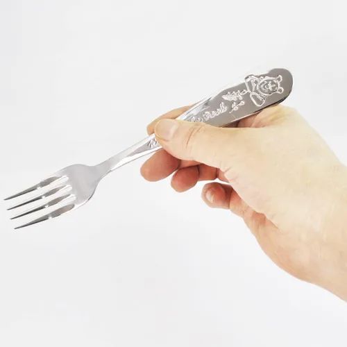 Vista 6 de Skater FS1C-A Sanrio Stainless Steel Fork for Adults Engraved Hello Kitty