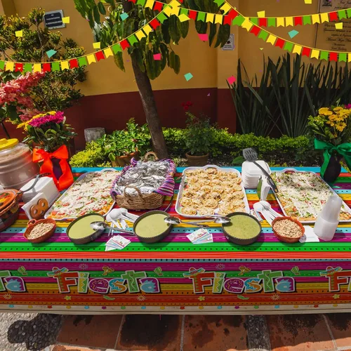 Vista 6 de Mantel de 3 piezas de decoración de fiesta mexicana, mantel de plástico impreso con Cinco de Mayo para fiesta, taco, noche, cumpleaños y suministros