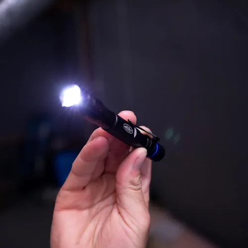 Vista 4 de Police Security Inspector - Linterna LED de bolsillo, brillante de 120 lúmenes, mini luz de mano con clip para cinturón, compacta, resistente a