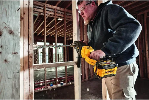 Vista 8 de DEWALT 60V MAX* Taladro de ángulo recto, montante/viga, solo herramienta (DCD470B)