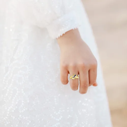Vista 4 de Anillo de piedras natales personalizadas de oro de 10 quilates, 14 quilates y 18 quilates con nombres, anillos de promesa para parejas y mujeres