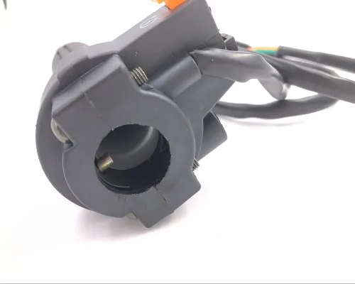 Vista 3 de Mango de acelerador derecho/agarre con interruptor de apagado con combo de pasador de metal, bicicleta motorizada a gas
