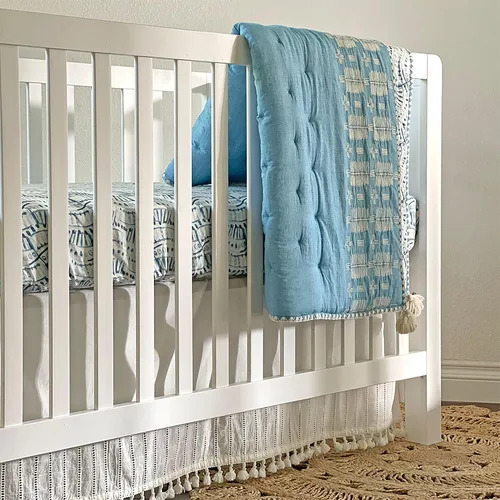 Vista 7 de Crane Baby Falda de cama envolvente para cuna, falda de cuna de algodón para niños y niñas, color blanco, 28 pulgadas de ancho x 52 pulgadas de alto