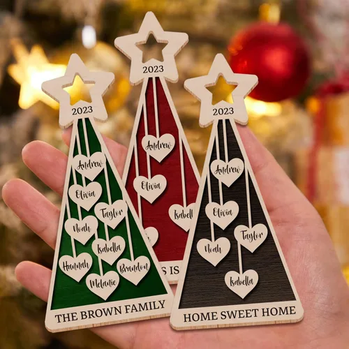 Vista 6 de Adorno de madera personalizado con estrella de árbol de Navidad 2025, nombres de familia personalizados y etiqueta de regalo, decoración de Navidad