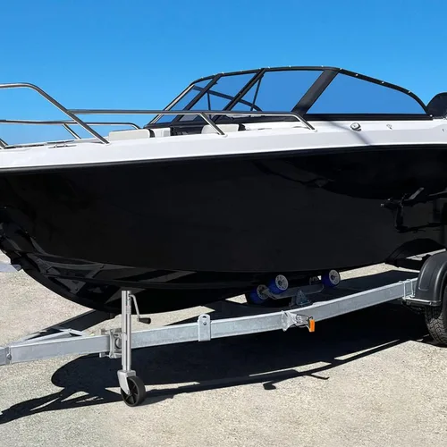 Vista 8 de VEVOR Gato de remolque con rueda, capacidad de carga de 1000 libras, gato giratorio de alta resistencia para remolque de barco con una sola rueda