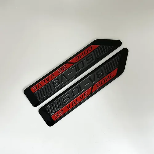 Vista 5 de 5.0L-V8 32 Válvulas DOHC Emblema Personalizado Premium S550 Plataforma Coyote Insignia Soler Performance (Negro - Negro) Compatible