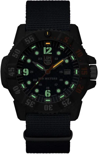Vista 2 de Reloj Luminox Master Carbon Seal Edición Limitada - 3803C