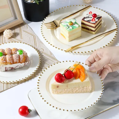 Vista 3 de ejonirinjonir EI 60 platos de plástico beige con borde dorado, platos desechables marfil, plato de plástico de lujo resistente, cena de 10 pulgadas
