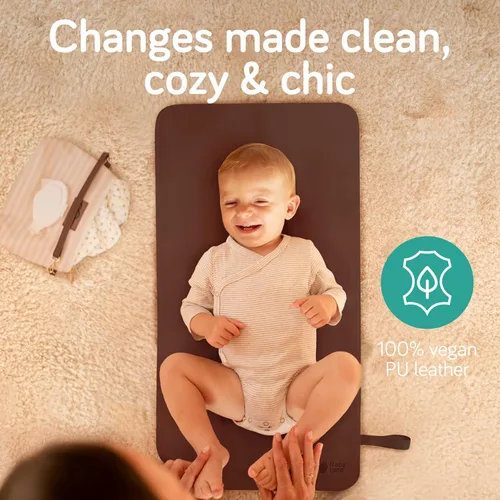 Vista 2 de Baby Uma Cambiador de bebé de cuero vegano - Cambiador impermeable y lavable, XL para bebés en crecimiento, no tóxico, sin plomo y sin ftalatos, se