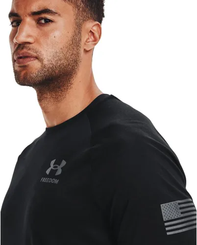Vista 2 de Under Armour Camiseta de manga corta Freedom Tech para hombre