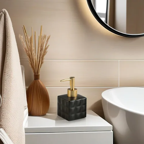 Vista 4 de Dispensador de jabón negro y dorado, acabado mate de cerámica, diseño retro con base cuadrada para encimera de fregadero de baño, dispensador
