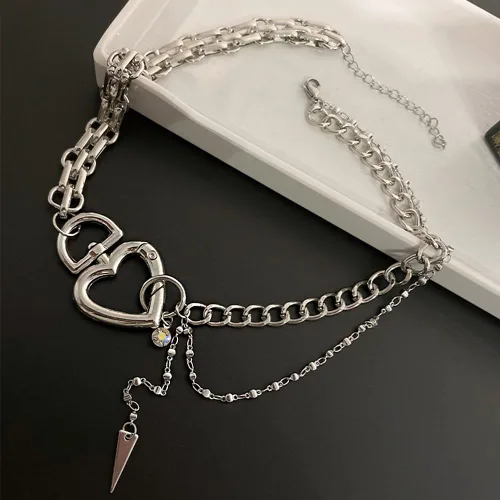 Vista 7 de Kercisbeauty Gargantilla de cadena gruesa con cierre de corazón plateado para mujeres y niñas, joyería punk