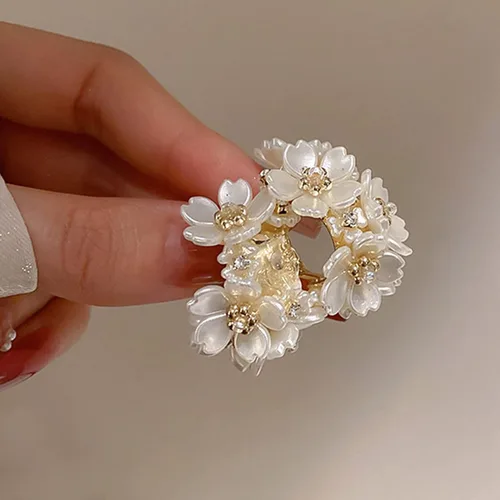 Vista 3 de Aretes para mujer, 1 par de aretes de aro geométricos brillantes con incrustaciones de diamantes de imitación a juego, aretes de círculo de empalme