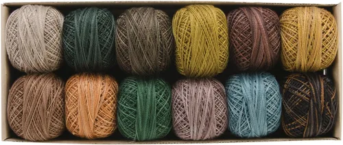 Vista 18 de Valdani Perla Algodón Sz 8 Halloween 73 yardas/Bola