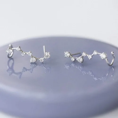 Vista 5 de Aretes de aro de plata de ley S925 con 7 cristales hipoalergénicos, Cristal