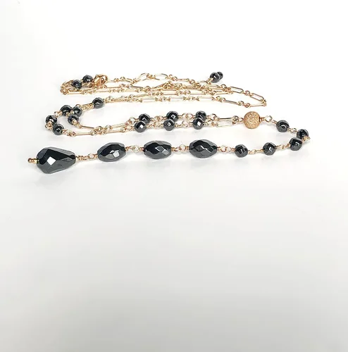 Vista 5 de Long gold hematite Y necklace, lariat, elegant slim statement piece, adjustable length, long drop, handmade