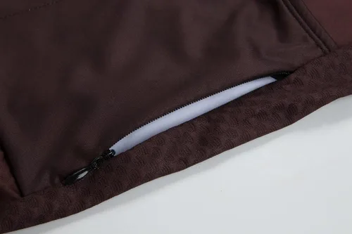 Vista 6 de Conjunto de camiseta de ciclismo para hombre, kit de ciclismo con bolsillo trasero con cremallera, pantalones cortos con bolsillos Race Fit