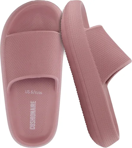 Vista 35 de CUSHIONAIRE Sandalias Feather de EVA para Mujeres – Cómodas Pantuflas Deslizables para Mujeres, Zapatos de Ducha para Interiores y Exteriores Verde