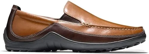 Vista 2 de Cole Haan Mocasín veneciano Tucker para hombre, Marrón