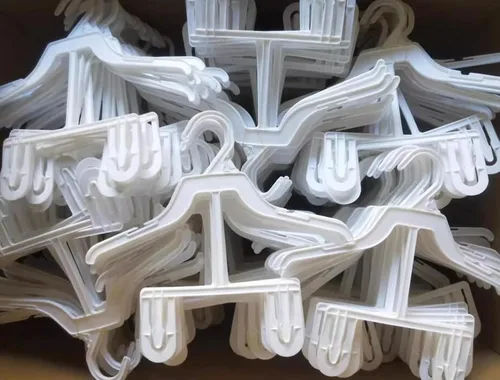 Vista 9 de WellieSTR Perchas de plástico antideslizantes para guardería, 50 piezas, blanco, 9.8 in (S)