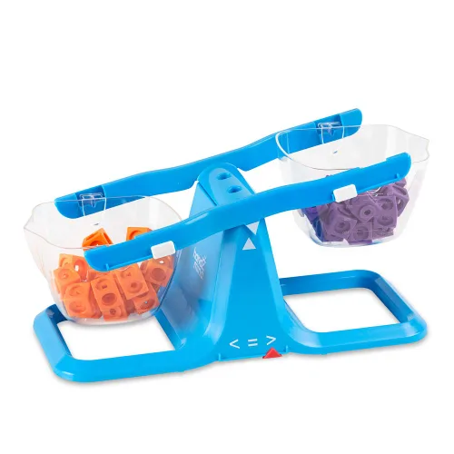 Vista 4 de hand2mind Balanza de cubo ajustable azul, báscula de balanza de cubo doble transparente para líquidos y sólidos, báscula para niños fácil de montar