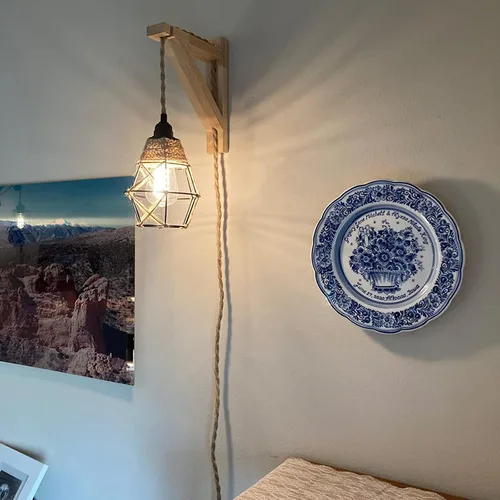 Vista 6 de Frideko - Juego de dos apliques de pared de madera enchufables, lámpara de pared rústica con cable de enchufe, accesorios de luz de pared