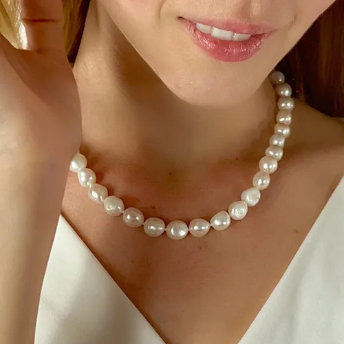 Vista 2 de MAX + STONE Collar de perlas de agua dulce para mujer Collar de perlas reales cultivadas en forma barroca de 0.315-0.354 in Collar de perlas