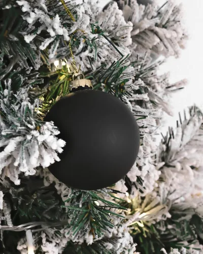 Vista 7 de DN DECONATION Adornos de Navidad de cristal negro, bolas de Navidad colgantes de 3.15 pulgadas para decoración del árbol de Navidad, juego de 9