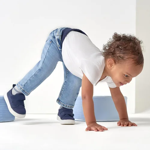 Vista 4 de Gerber Baby Toddler Rib Waist Stretch Denim Skinny Jeans
