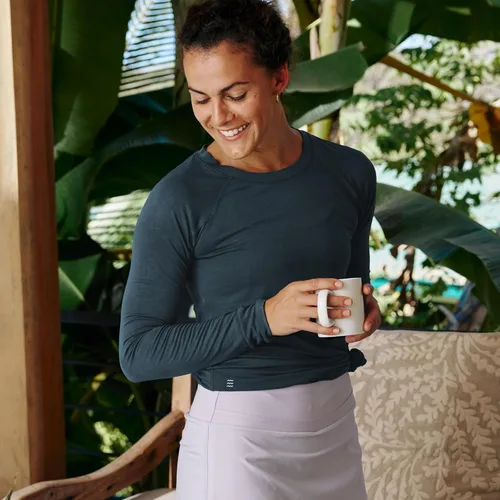 Vista 4 de Free Fly Camisa de manga larga con sombra de bambú para mujer, transpirable, con protección solar UPF 50+