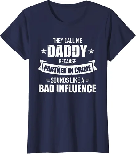 Vista 33 de Call me dad partner in crime bad influence camiseta divertida regalo papá, Negro, S