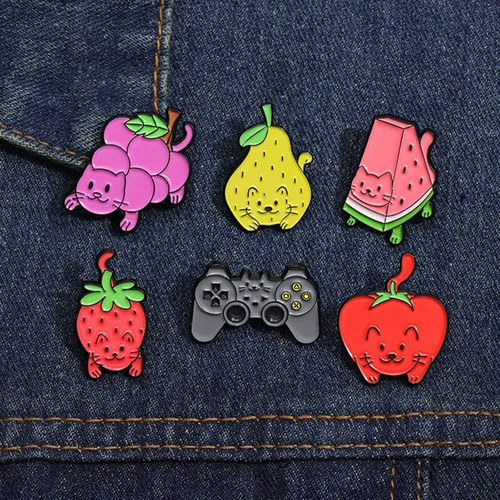 Vista 5 de Broche esmaltado de gato lindo para chaquetas, mochilas, 7 piezas de dibujos animados de animales esmaltados, insignias para mujer, fresa dulce