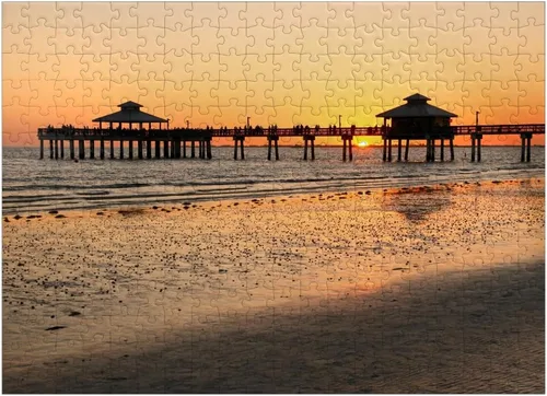 Vista 7 de MyPuzzle Sunset At The Pier in Fort Myers Beach On The Gulf Coast, Florida, Estados Unidos, rompecabezas prémium de 100 piezas para adultos