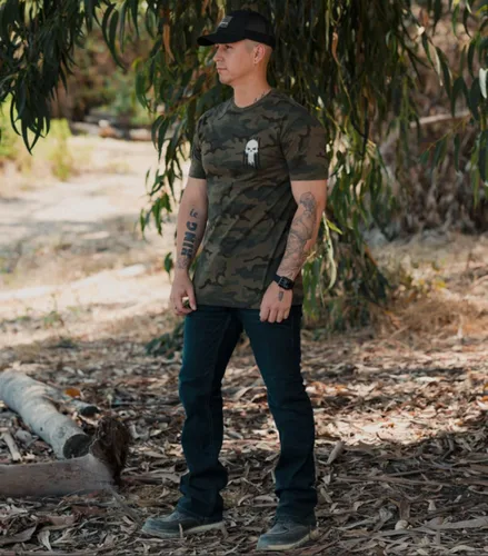 Vista 6 de Howitzer Style Camiseta para hombre Skull Freedom Flag Military Grunt MFG