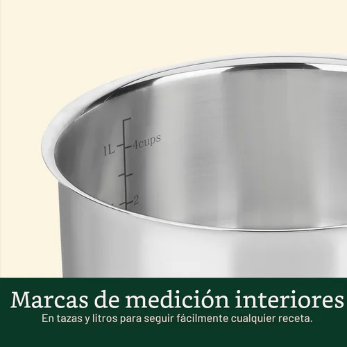 Vista 4 de Cuisinart Cacerola de 1.5 Cuartos con Tapa, Colección Clásica de Utensilios de Cocina del Chef de Acero Inoxidable, 719-16 Plateado