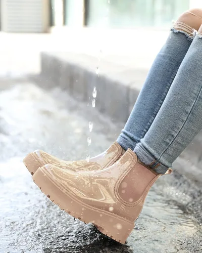 Vista 4 de Botas de lluvia con plataforma para mujer, botas Chelsea de charol impermeables, botas de punta redonda para mujer
